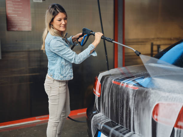 Best Commercial Building Pressure Washing  in Lakeside, FL